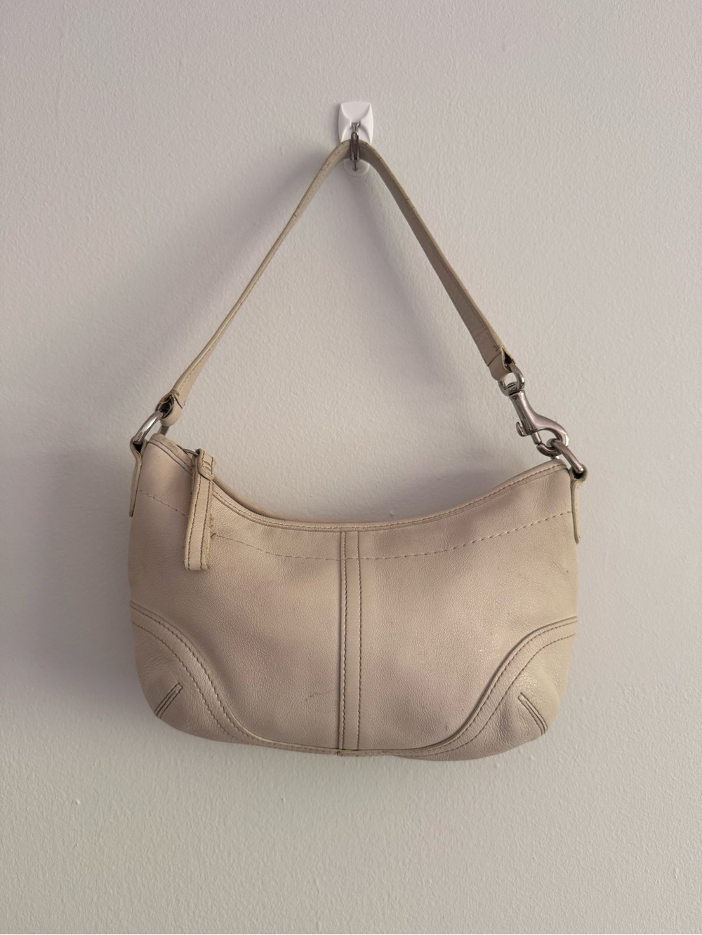 COACH Soho #4283 Leather Cream Hobo Small Shoulder Handbag Y2K Purse Vintage